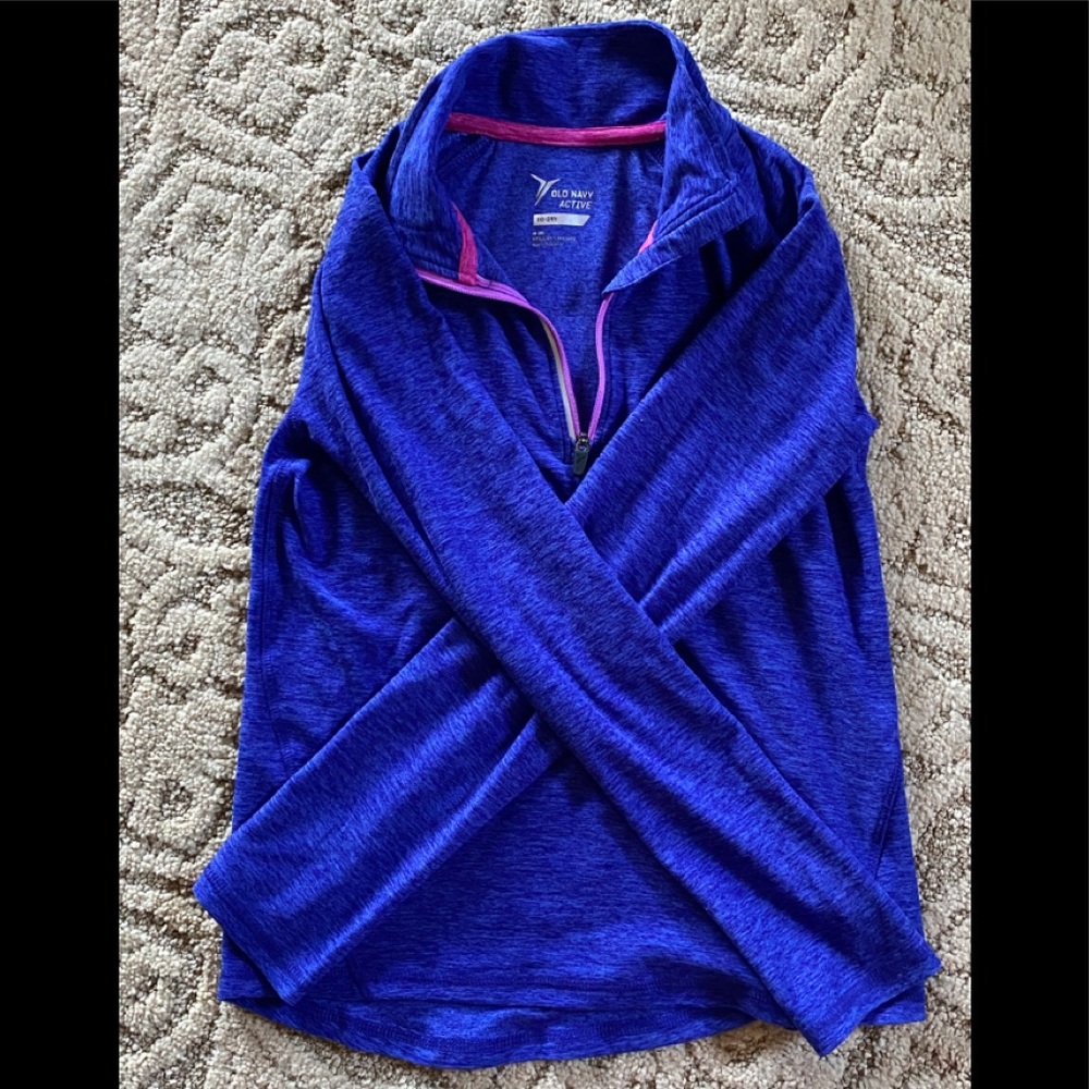 Old Navy Active pullover girls Medium